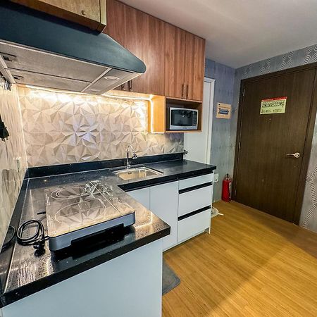The Loop 2Br Fully Furnished Corner Unit W Balcony Appartement Cagayan de Oro Buitenkant foto