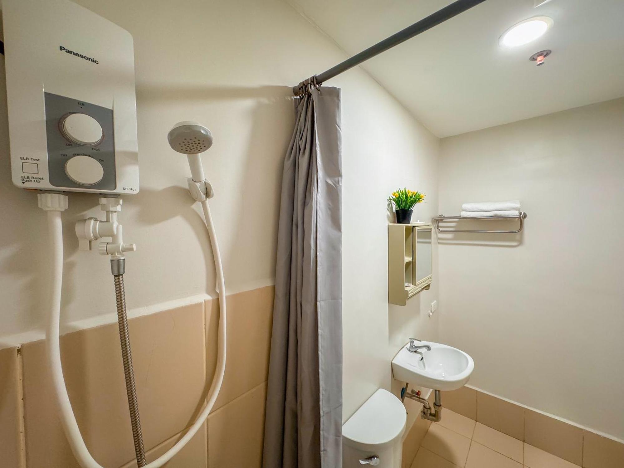 The Loop 2Br Fully Furnished Corner Unit W Balcony Appartement Cagayan de Oro Buitenkant foto