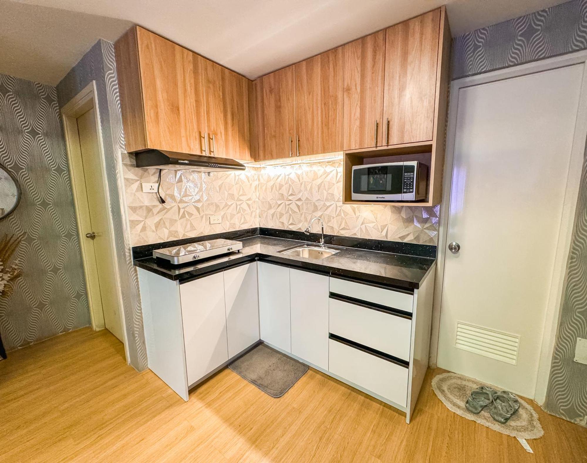 The Loop 2Br Fully Furnished Corner Unit W Balcony Appartement Cagayan de Oro Buitenkant foto